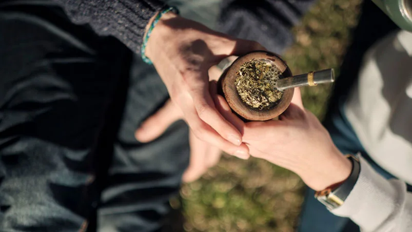 Mateando con amigos