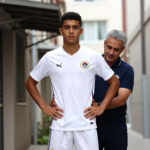 La lluvia cómplice de mis gemidos